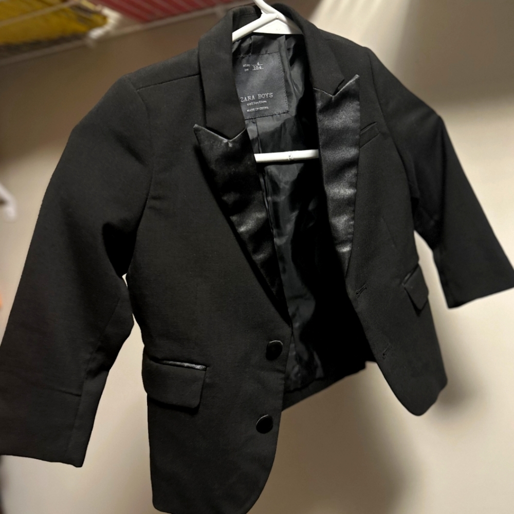 Zara Boys 4 Tuxedo Dress Blazer